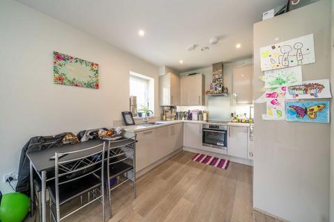 1 bedroom flat for sale, Samuelson Place, Isleworth TW7