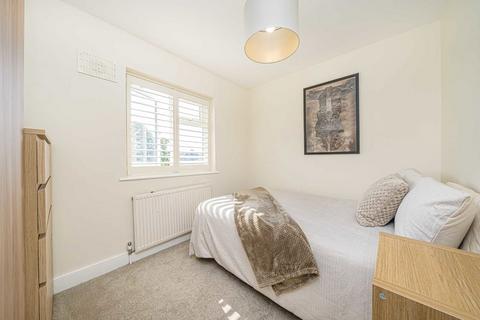 40 Burlington Road, Isleworth, TW7 4LY