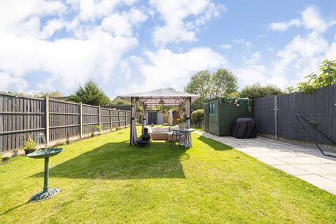 40 Burlington Road, Isleworth, TW7 4LY