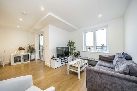 1 bedroom flat for sale, Staines Road, Hounslow TW4