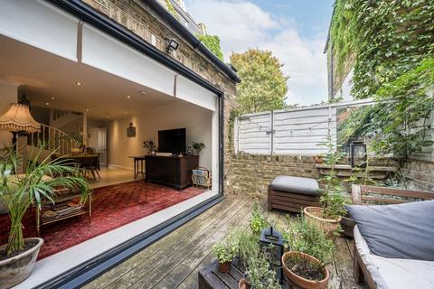 3 bedroom terraced house for sale, Whitmore Road, London N1