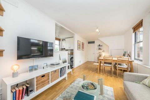 1 bedroom flat for sale, Upper Lismore Walk, London N1