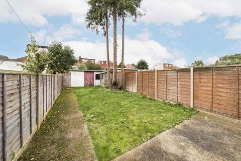 3 bedroom terraced house for sale, Hall Road, Isleworth TW7