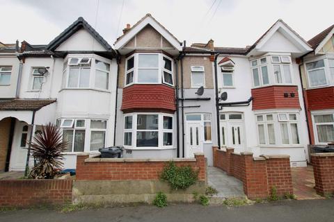 Studio to rent, Cromwell Road, Hounslow TW3