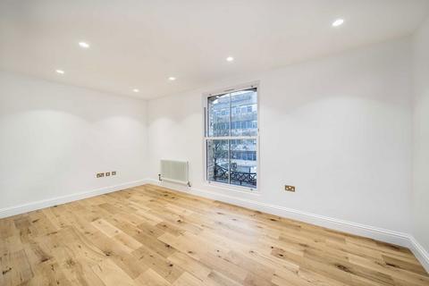 2 bedroom flat for sale, Holloway Road, London N7