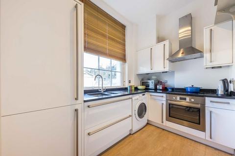 2 bedroom flat for sale, Granville Square, London WC1X