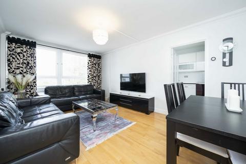 3 bedroom flat for sale, De Beauvoir Road, London N1