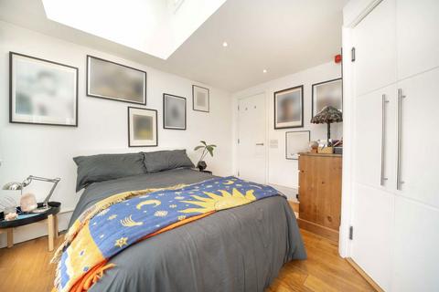 1 bedroom flat for sale, Balls Pond Road, London N1