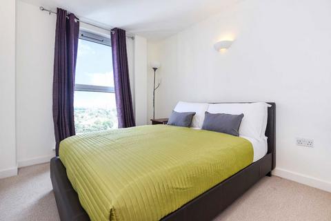 2 bedroom flat to rent, Balmes Road, London N1