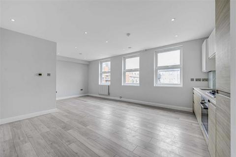 2 bedroom flat for sale, Walworth Road, London SE17