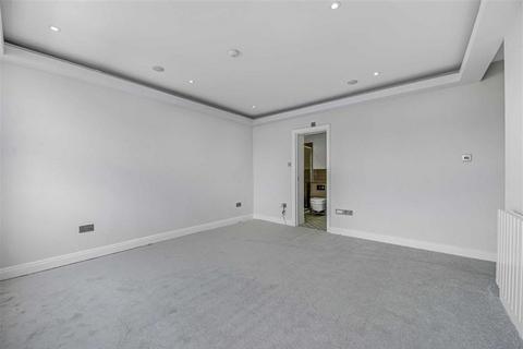 2 bedroom flat for sale, Walworth Road, London SE17