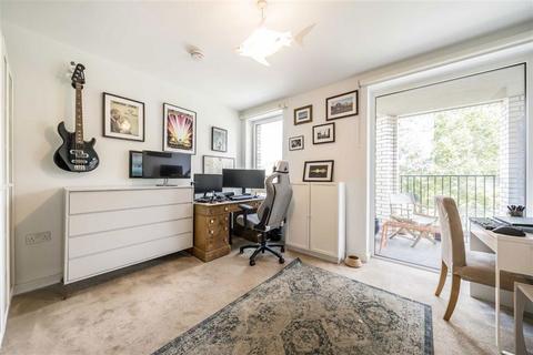 2 bedroom flat for sale, Rodney Road, London SE17