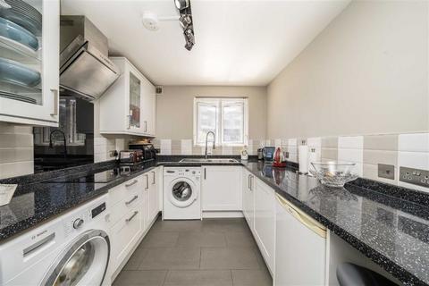 2 bedroom flat for sale, Lambeth Walk, London SE11