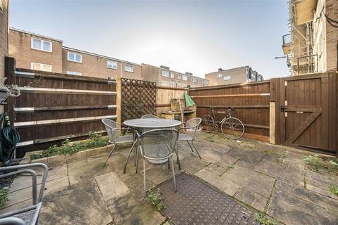 undefined, Hemp Walk, London SE17
