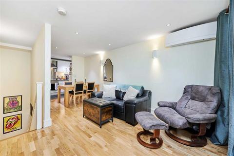 1 bedroom flat for sale, Liberty Street, London SW9