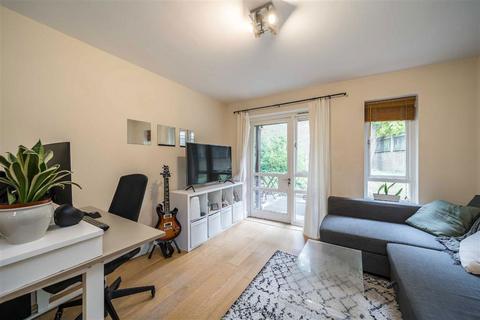 1 bedroom flat for sale, Hillyard Street, London SW9