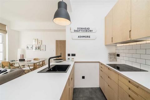 2 bedroom flat for sale, Kennington Park Road, London SE11