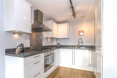 2 bedroom flat for sale, George Mathers Road, London SE11