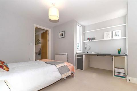 2 bedroom flat for sale, George Mathers Road, London SE11