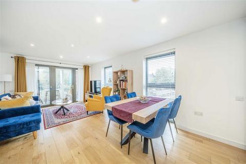 1 bedroom flat for sale, Akerman Road, London SW9