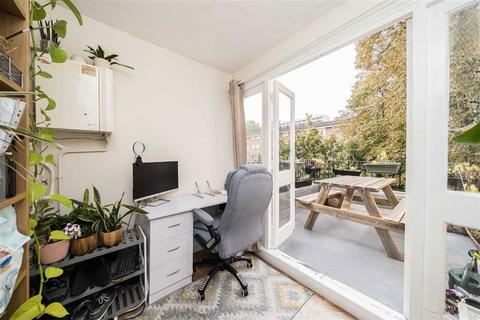 1 bedroom flat for sale, Richborne Terrace, London SW8