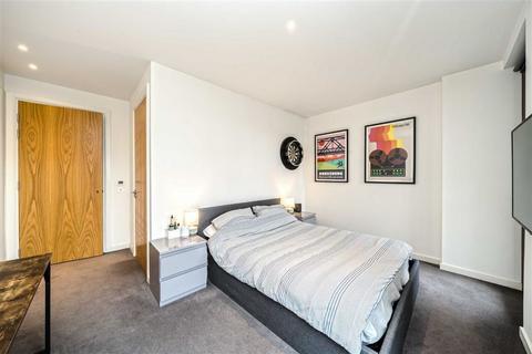 3 bedroom flat for sale, Camberwell Passage, London SE5