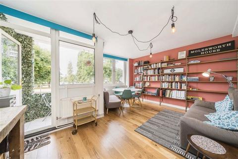 3 bedroom flat for sale, Brandon Estate, London SE17