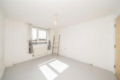 1 bedroom flat for sale, Townsend Street, London SE17