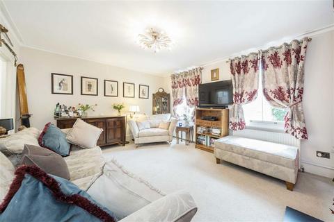 2 bedroom flat for sale, Oakden Street, London SE11