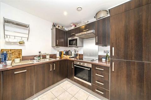 1 bedroom flat for sale, Hotspur Street, London SE11