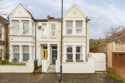 4 bedroom house for sale, Minet Gardens, London NW10