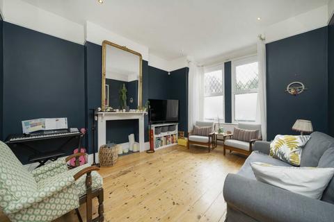 4 bedroom house for sale, Minet Gardens, London NW10