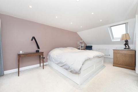 4 bedroom house for sale, Minet Gardens, London NW10