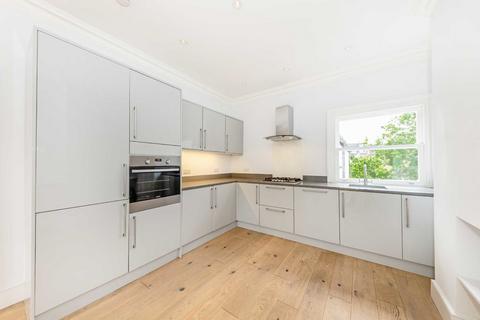 3 bedroom flat for sale, St. Johns Avenue, London NW10