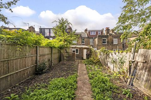 3 bedroom house for sale, Buckingham Road, London NW10