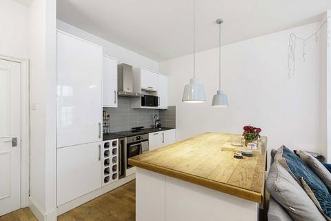 1 bedroom flat for sale, Brondesbury Villas, London NW6