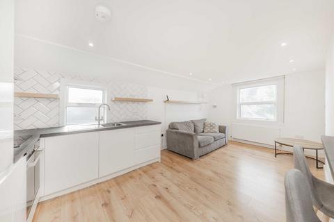 2 bedroom flat for sale, Harlesden Gardens, London NW10