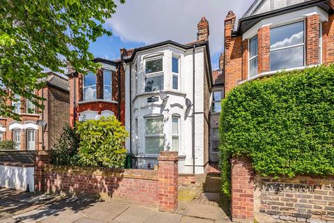 3 bedroom flat for sale, Holland Road, London NW10