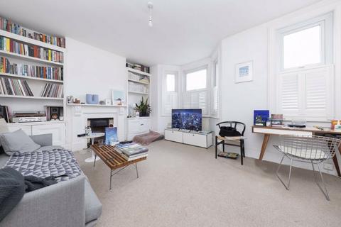 2 bedroom flat for sale, College Road, London NW10