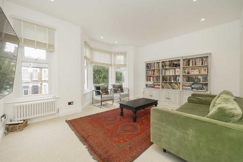 3 bedroom flat for sale, Buchanan Gardens, London NW10