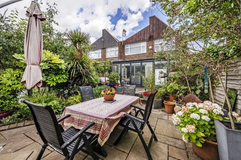 4 bedroom house for sale, St. Hildas Close, London NW6