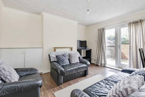 1 bedroom flat for sale, Knatchbull Road, London NW10