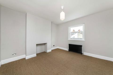 2 bedroom flat for sale, Leghorn Road, London NW10