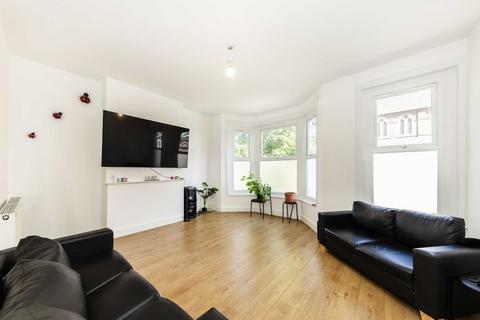 2 bedroom flat for sale, Mortimer Road, London NW10