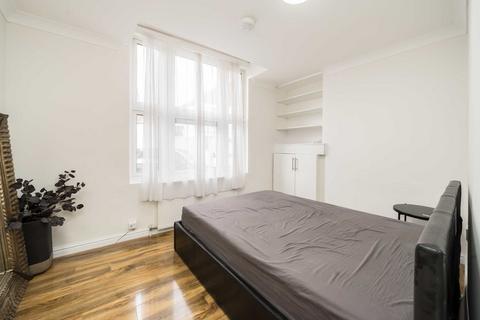 2 bedroom flat for sale, Charlton Road, London NW10