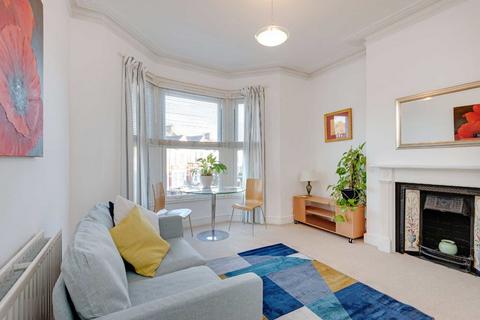 1 bedroom flat for sale, Sellons Avenue, London NW10