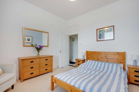 1 bedroom flat for sale, Sellons Avenue, London NW10