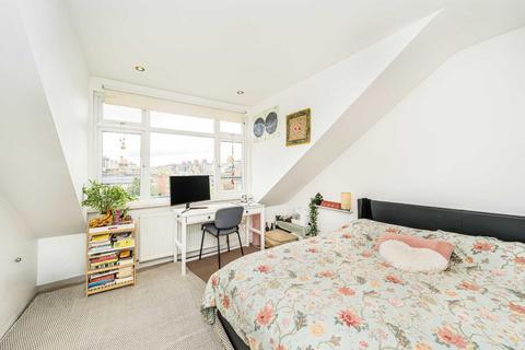 3 bedroom flat for sale, Hazel Road, London NW10