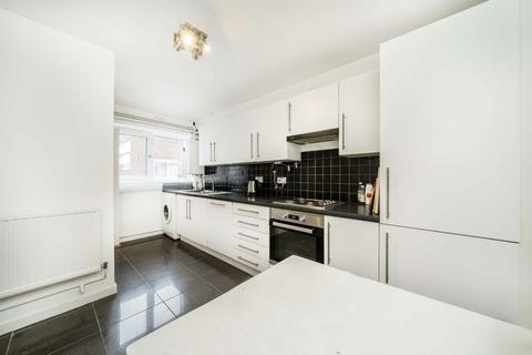 2 bedroom flat for sale, Christchurch Avenue, London NW6