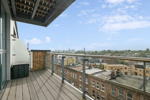 2 bedroom flat for sale, Banister Road, London W10